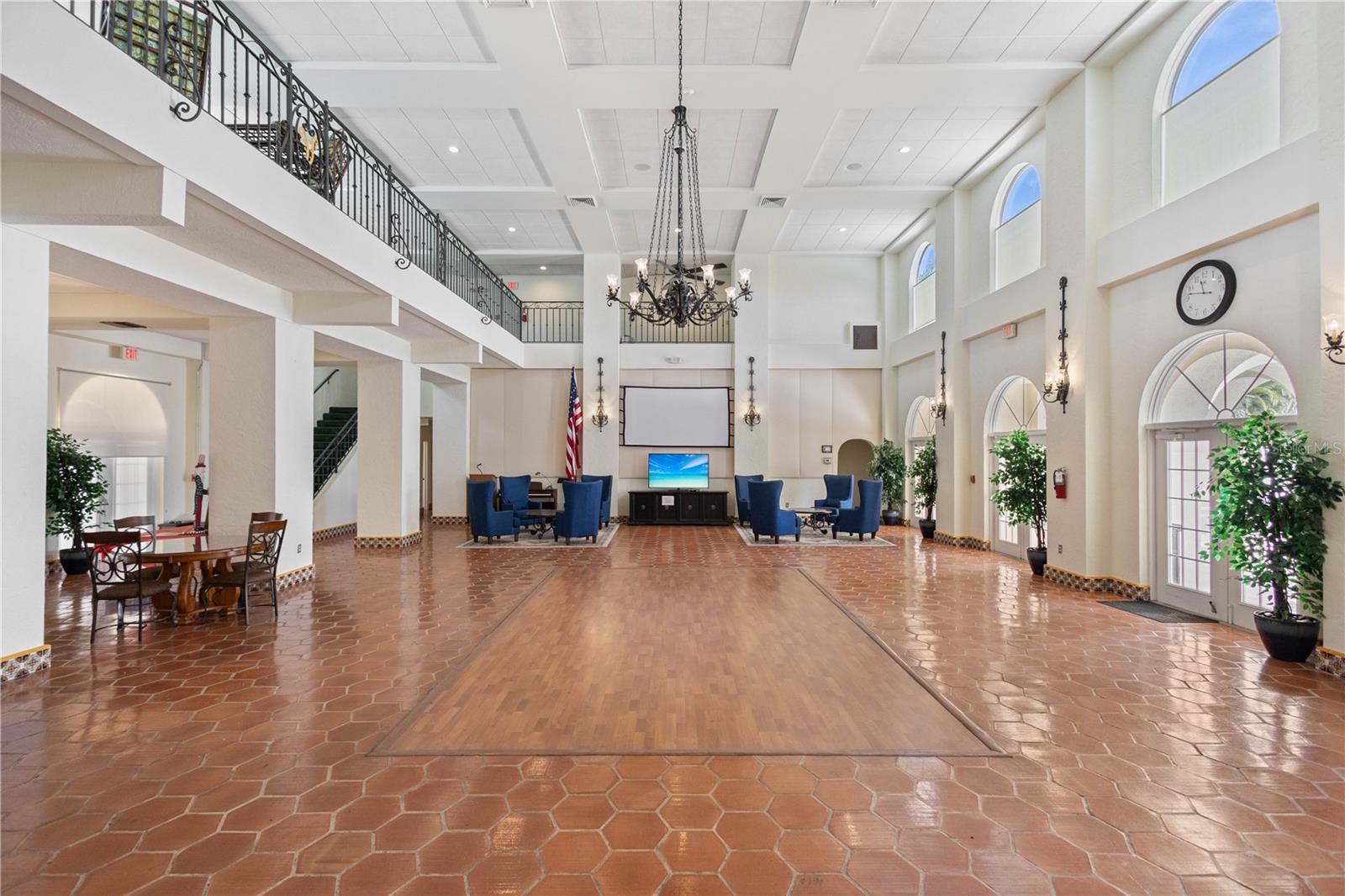 Image 31 of 35 For 6101 34th Street W 33g