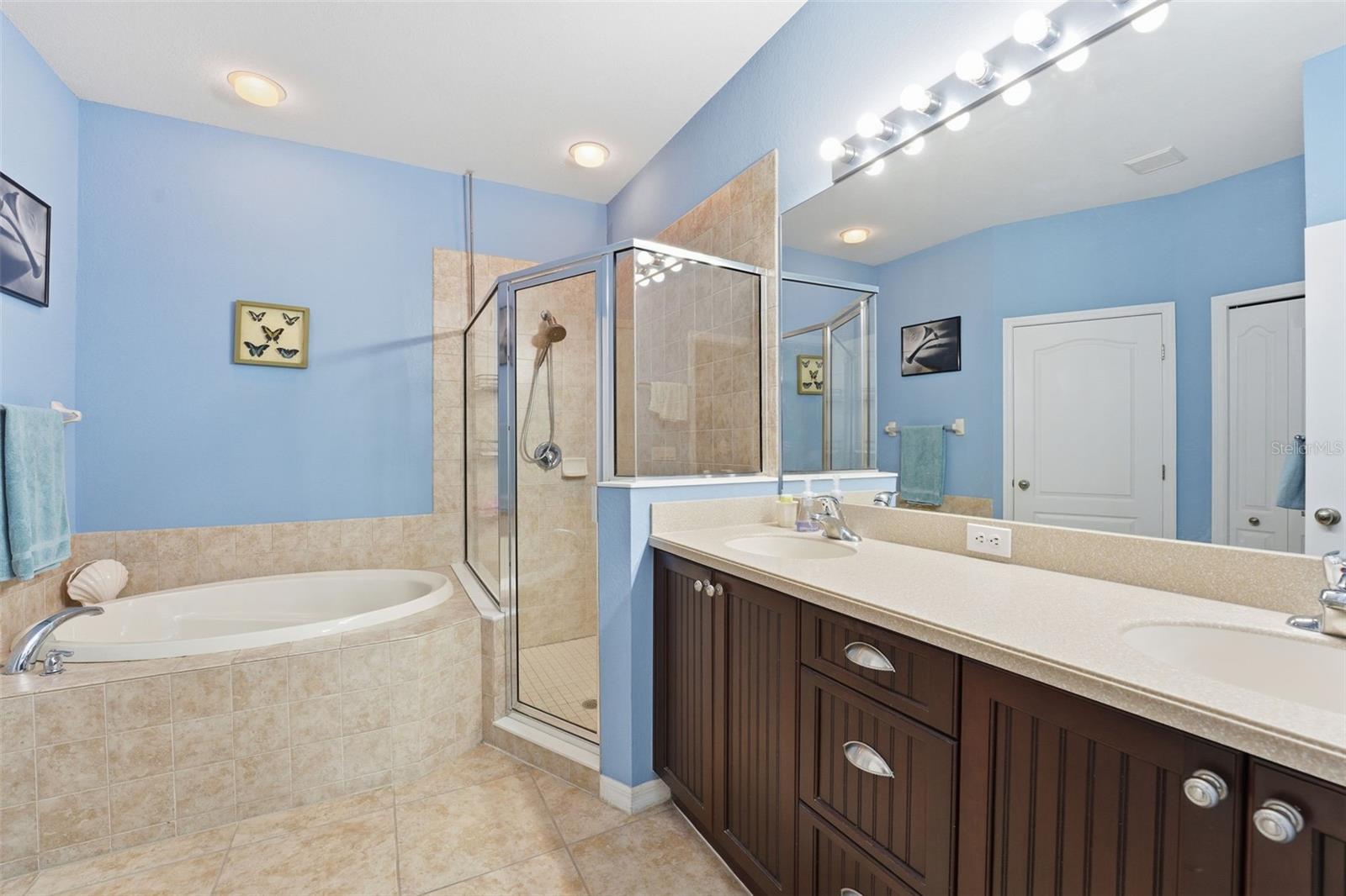 Image 14 of 35 For 6500 Talon Bay Drive