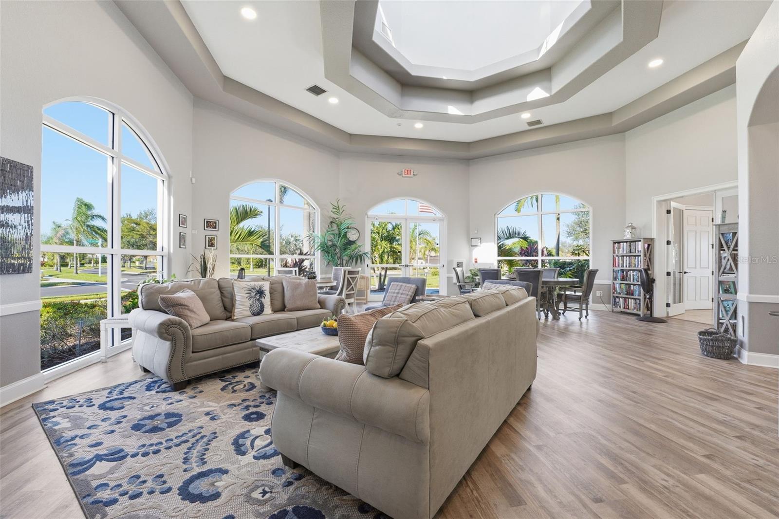 Image 33 of 35 For 6500 Talon Bay Drive