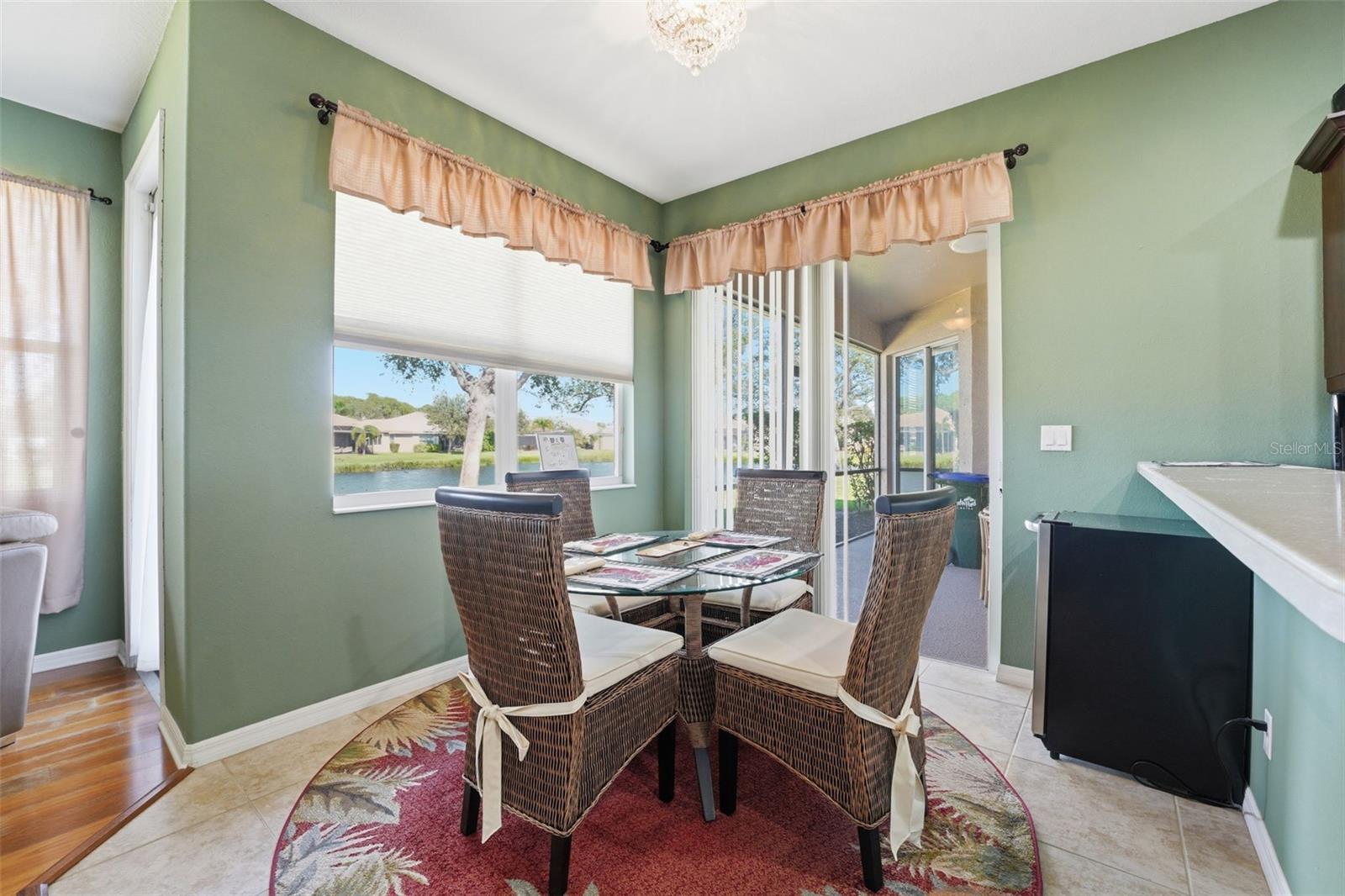 Image 9 of 35 For 6500 Talon Bay Drive