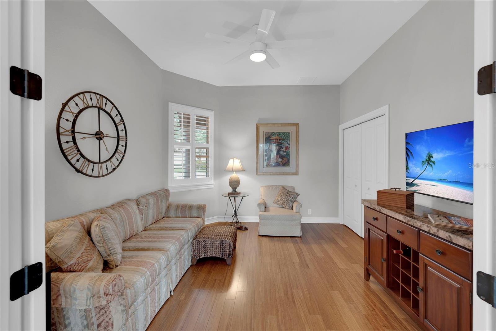 Image 25 of 37 For 3221 Orangetree Bend