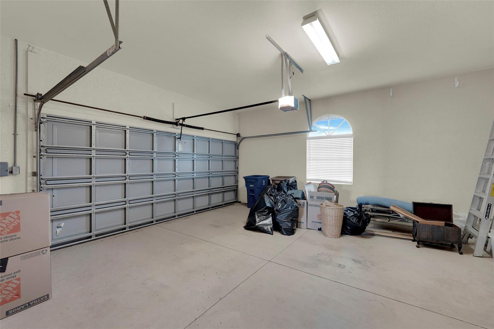 Image 34 of 37 For 3221 Orangetree Bend