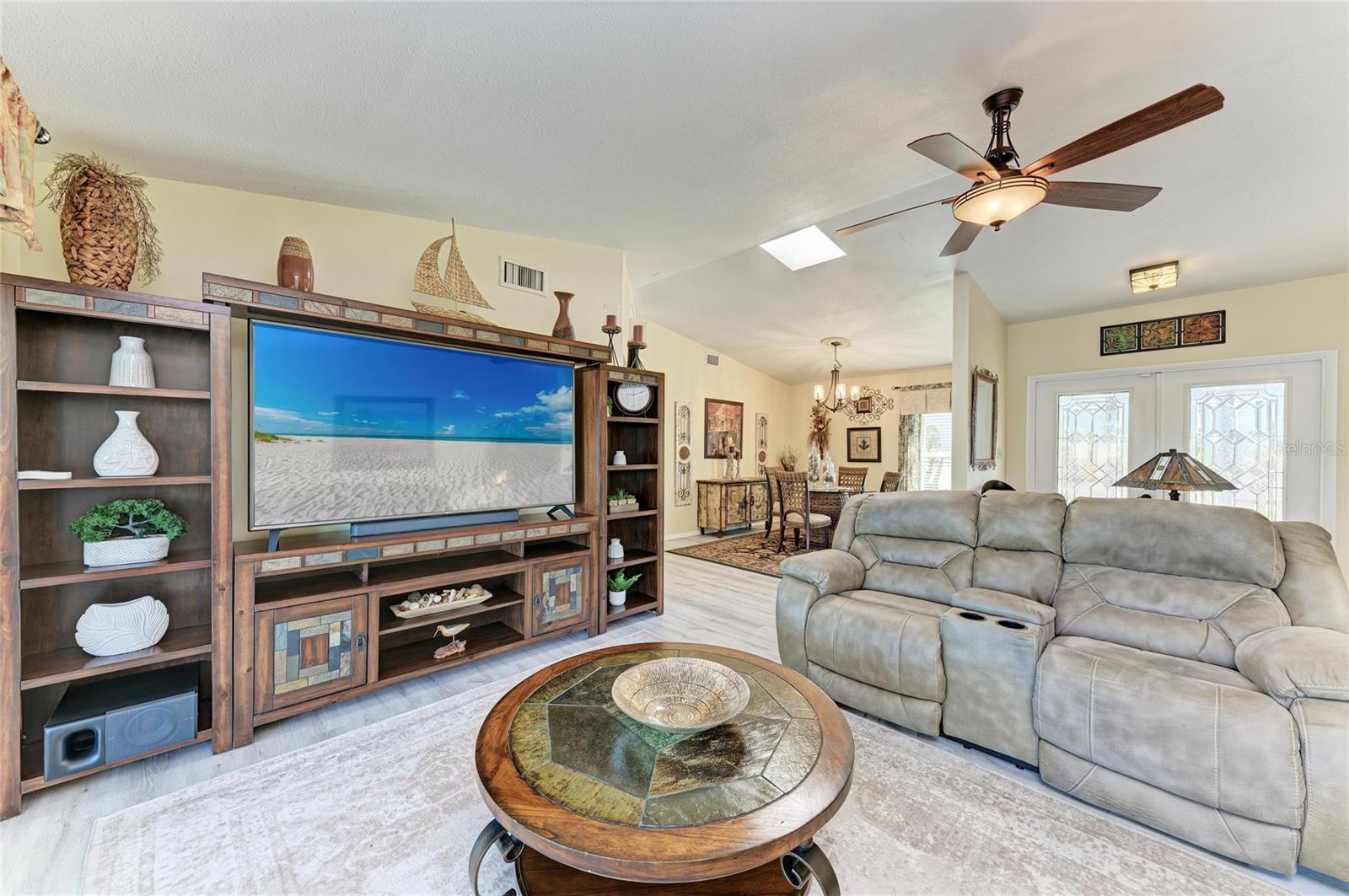 Image 12 of 58 For 11778 Dallas Drive N