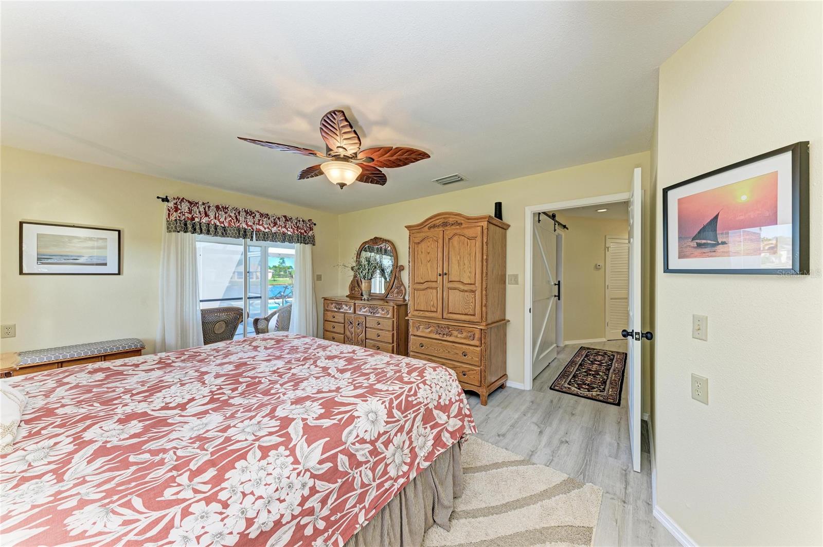 Image 25 of 58 For 11778 Dallas Drive N