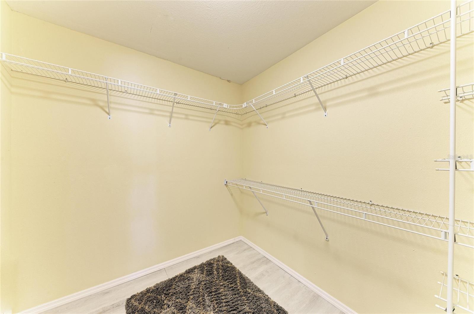 Image 30 of 58 For 11778 Dallas Drive N