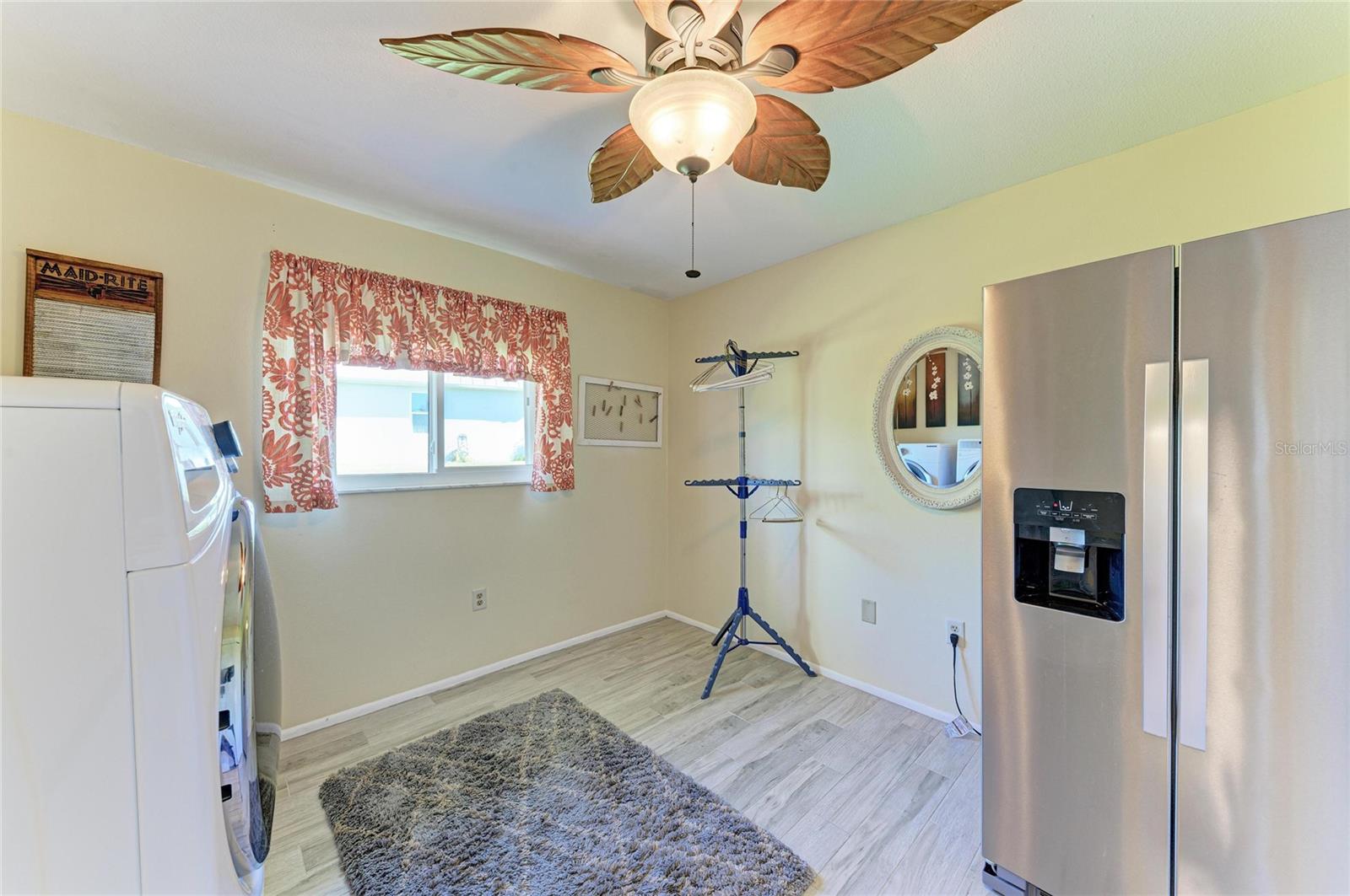 Image 39 of 58 For 11778 Dallas Drive N