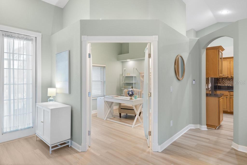 Image 7 of 57 For 91 Mark Twain Lane