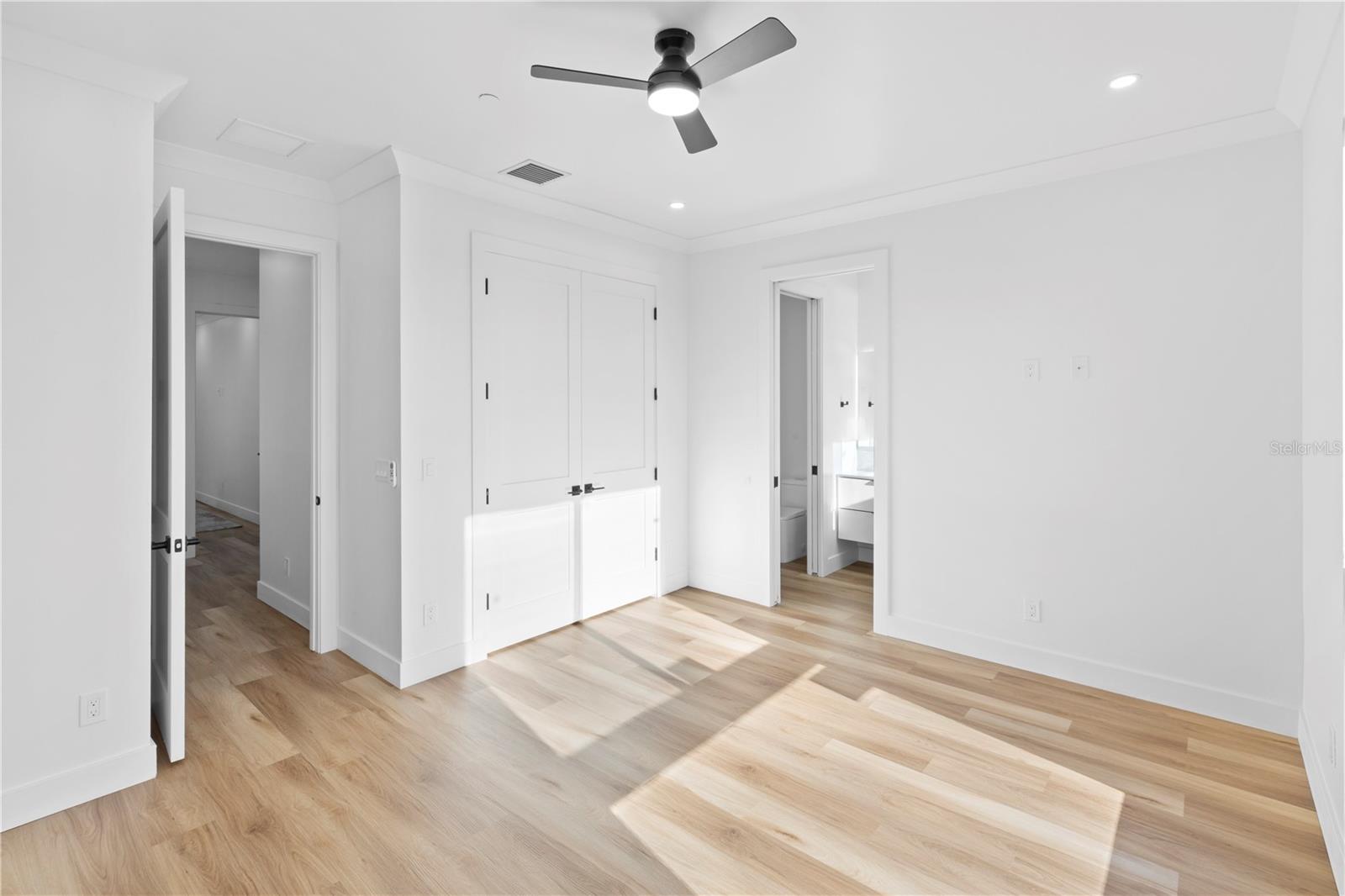 Image 18 of 30 For 3609 Bal Harbor Boulevard 1