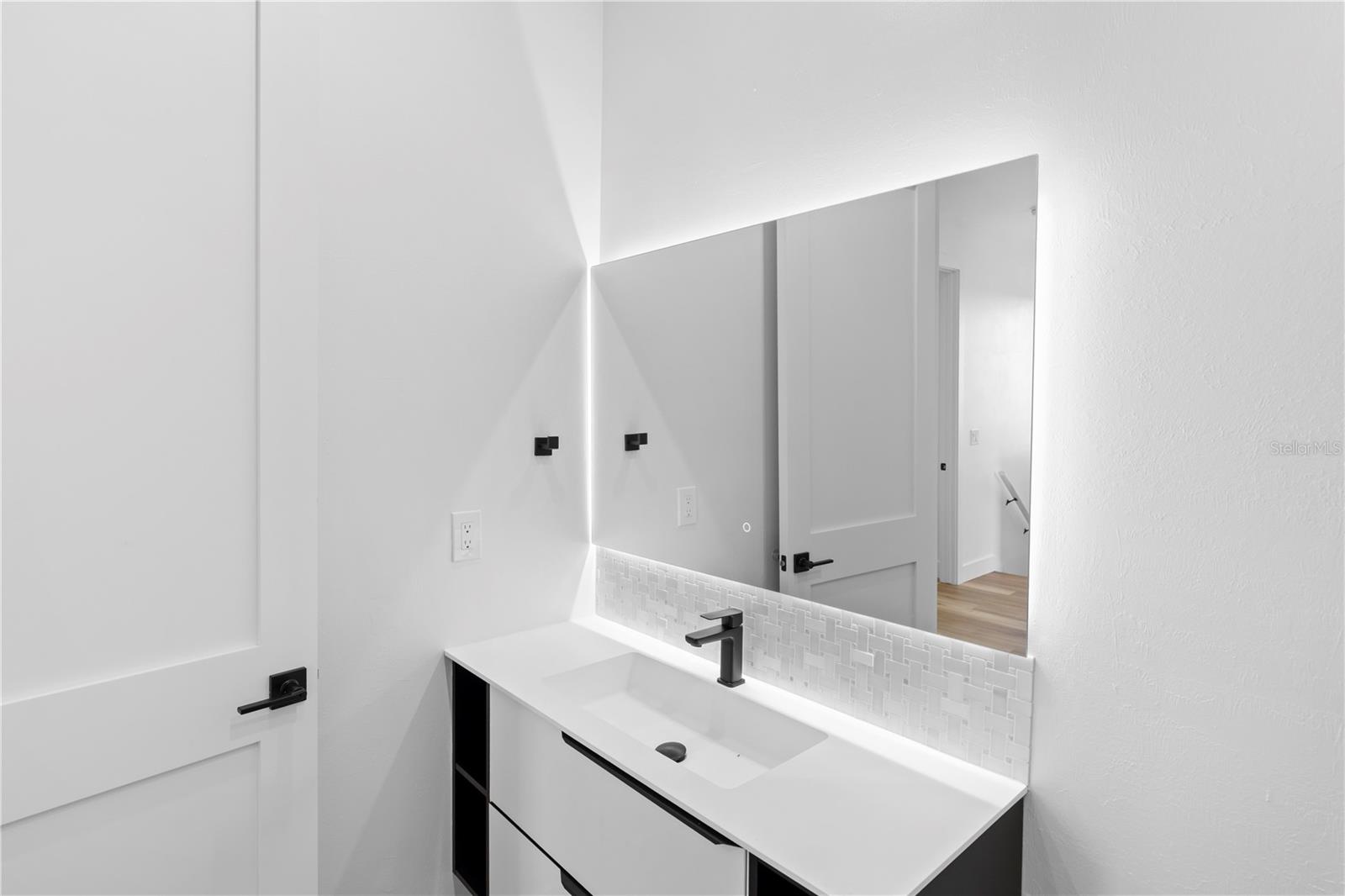 Image 24 of 30 For 3609 Bal Harbor Boulevard 1