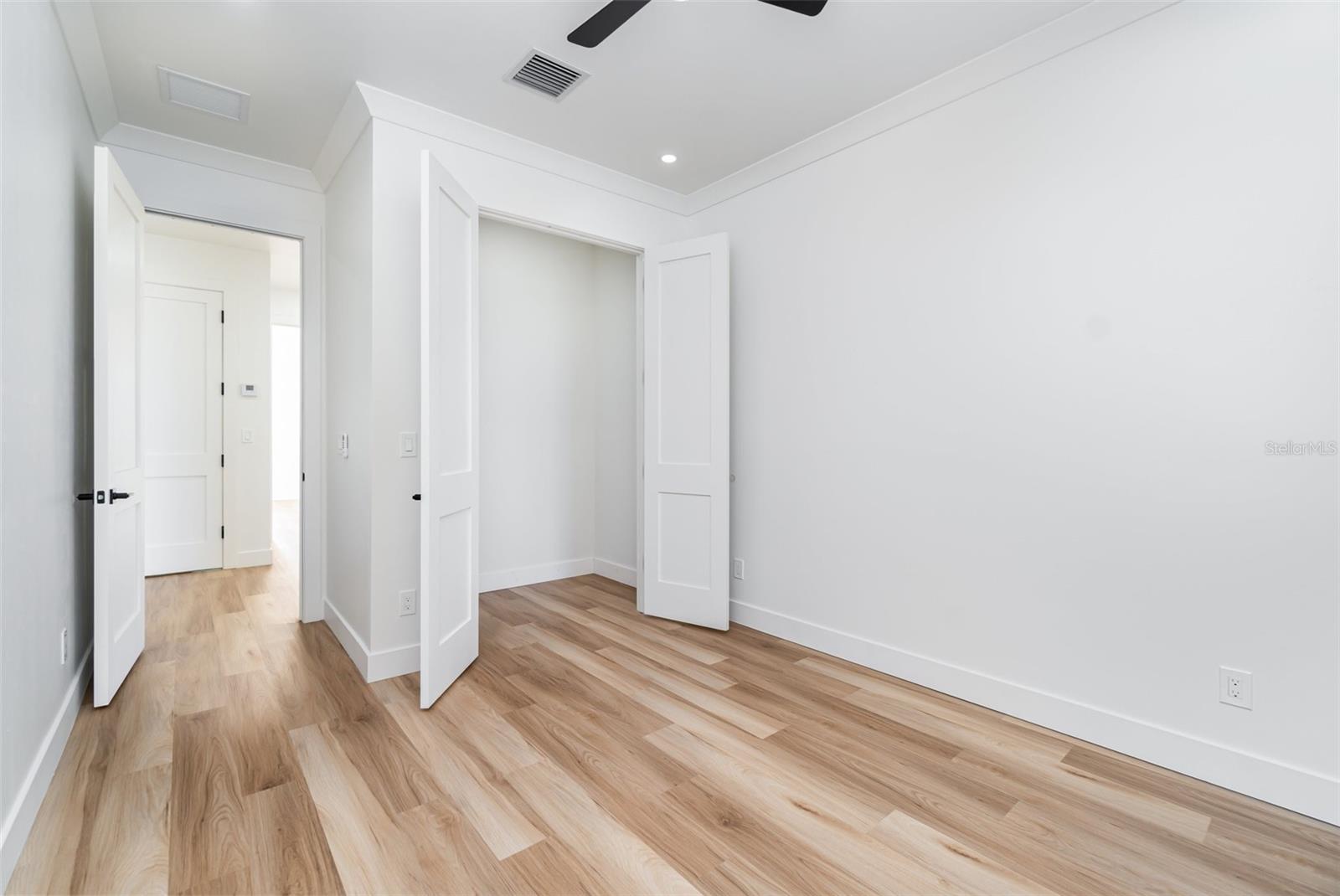 Image 20 of 25 For 3609 Bal Harbor Boulevard 3