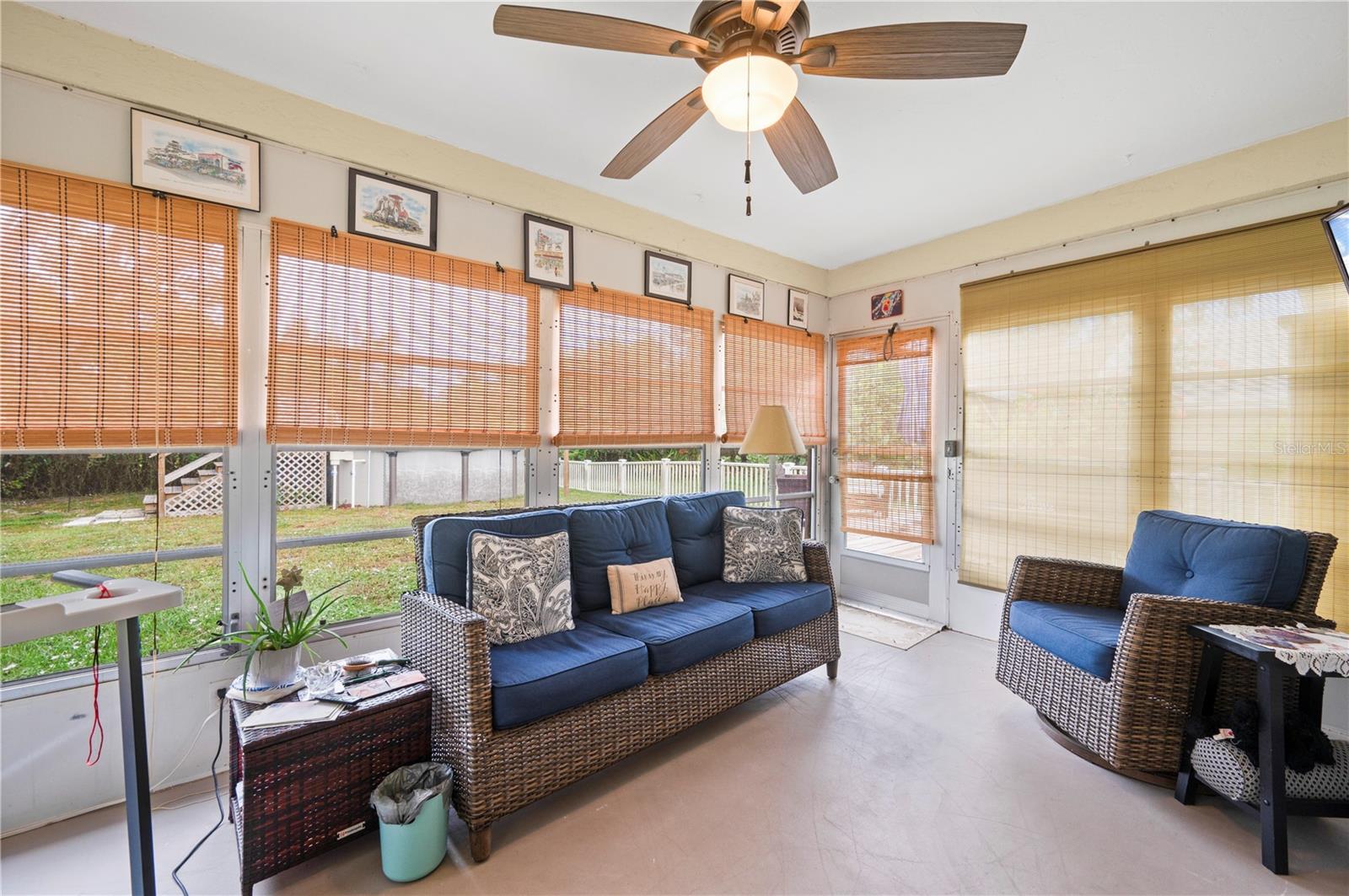 Image 28 of 43 For 1419 Amelia Avenue