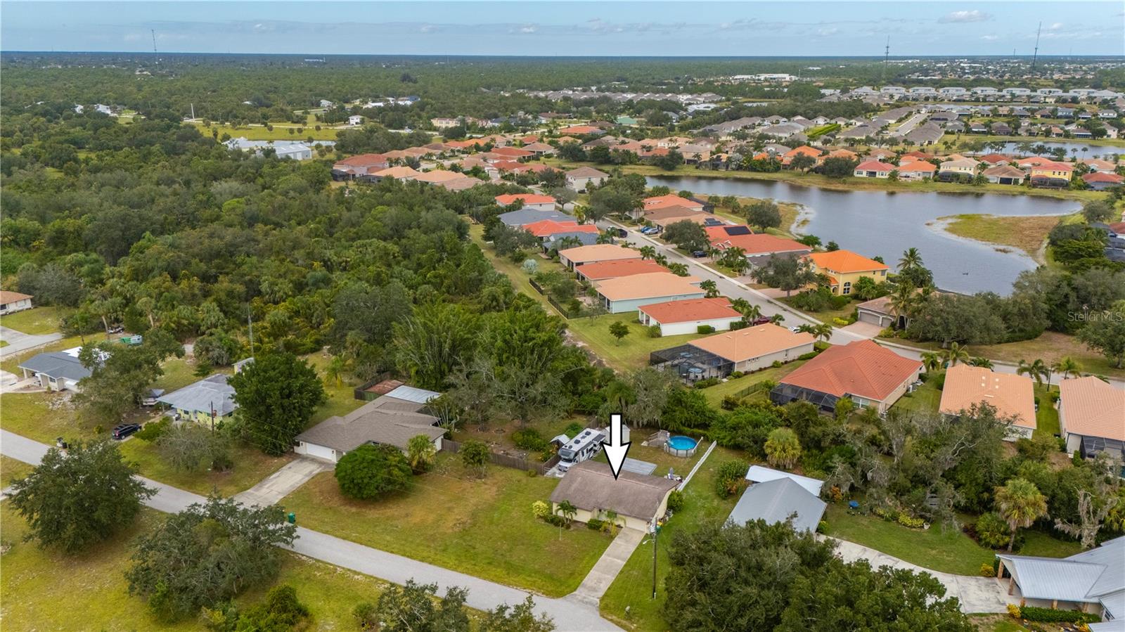 Image 40 of 43 For 1419 Amelia Avenue