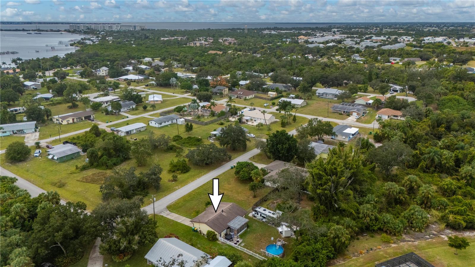 Image 42 of 43 For 1419 Amelia Avenue