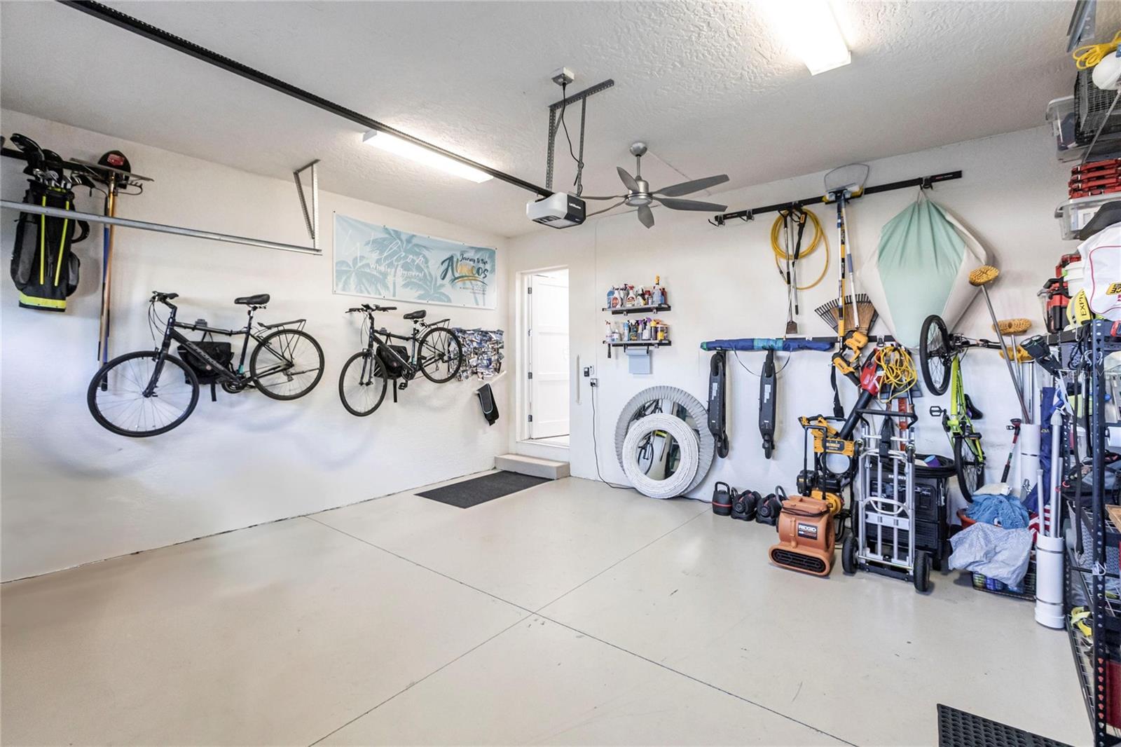 Image 25 of 40 For 141 Tropicana Drive 1111