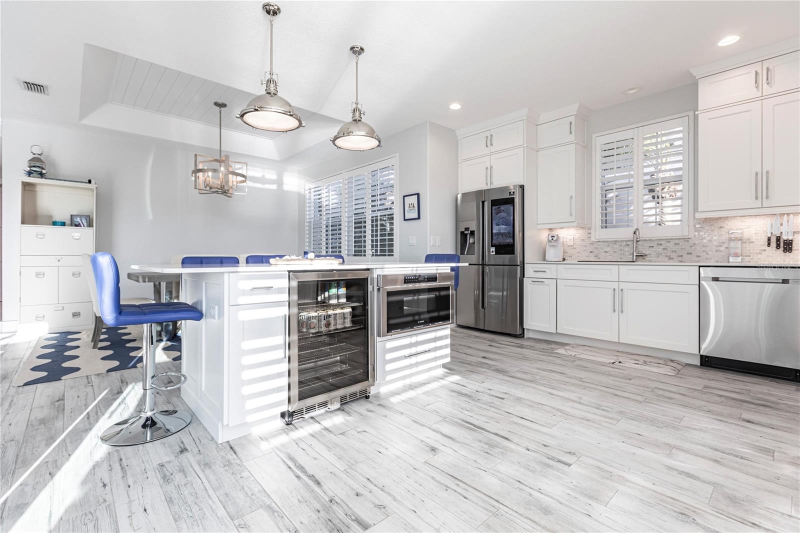 Image 9 of 40 For 141 Tropicana Drive 1111