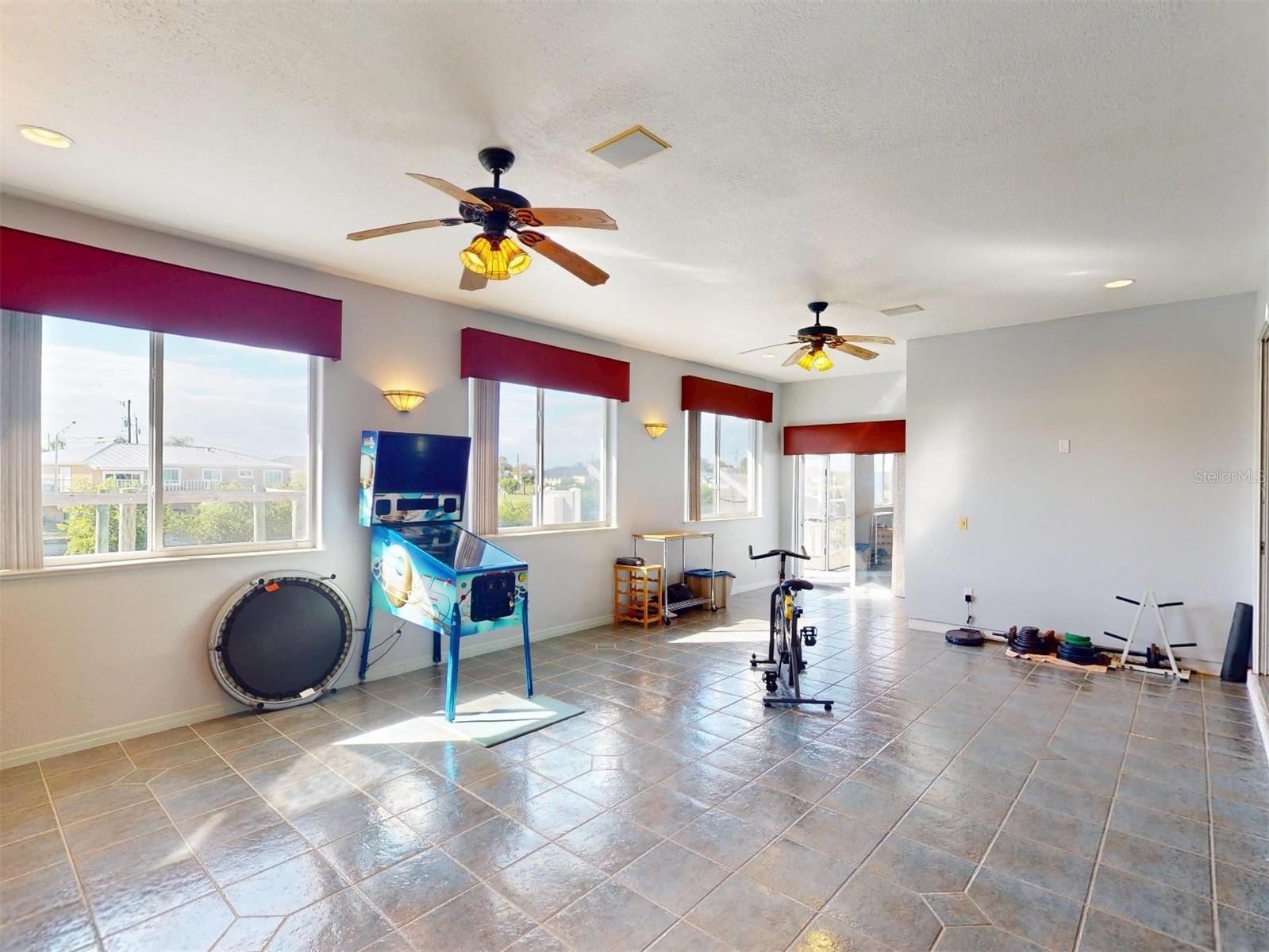 Image 32 of 96 For 18149 Ohara Drive