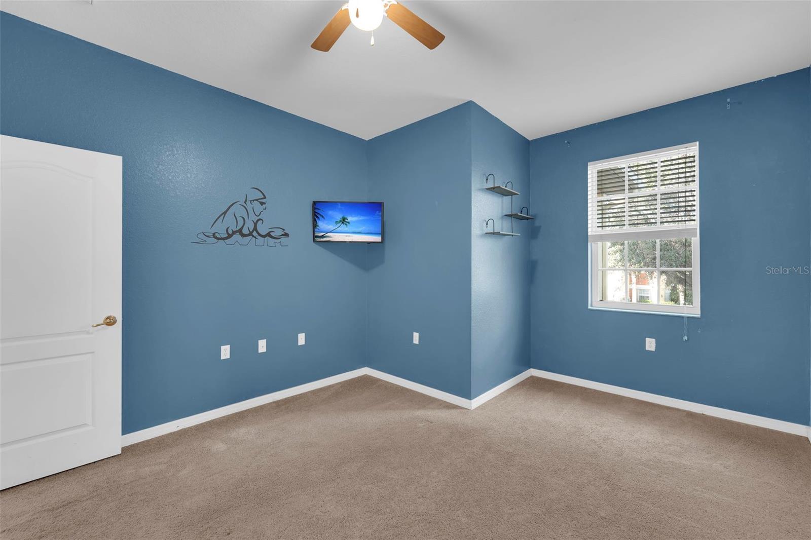 Image 19 of 38 For 4371 Lazio Way 707