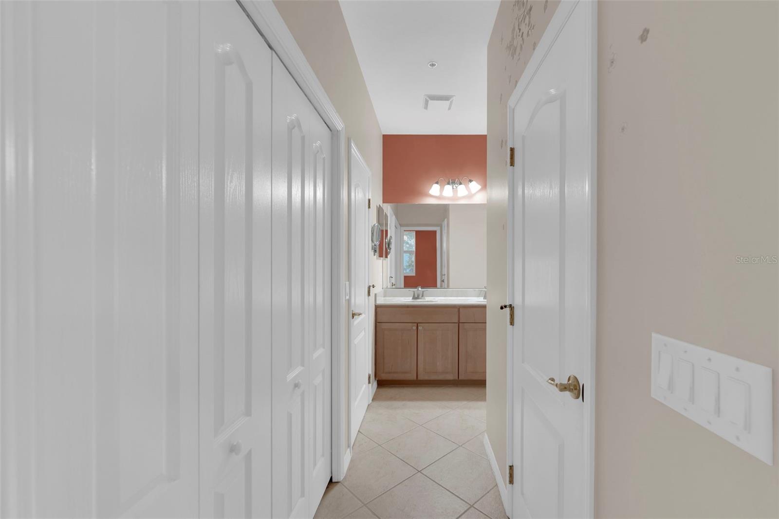 Image 26 of 38 For 4371 Lazio Way 707