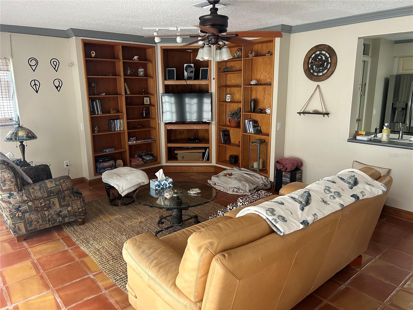 Image 10 of 16 For 3472 Como Street