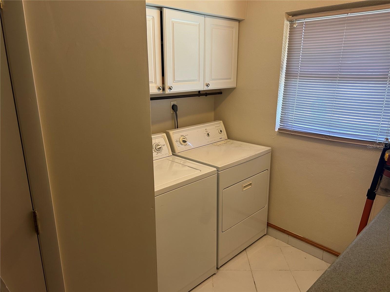 Image 15 of 16 For 3472 Como Street