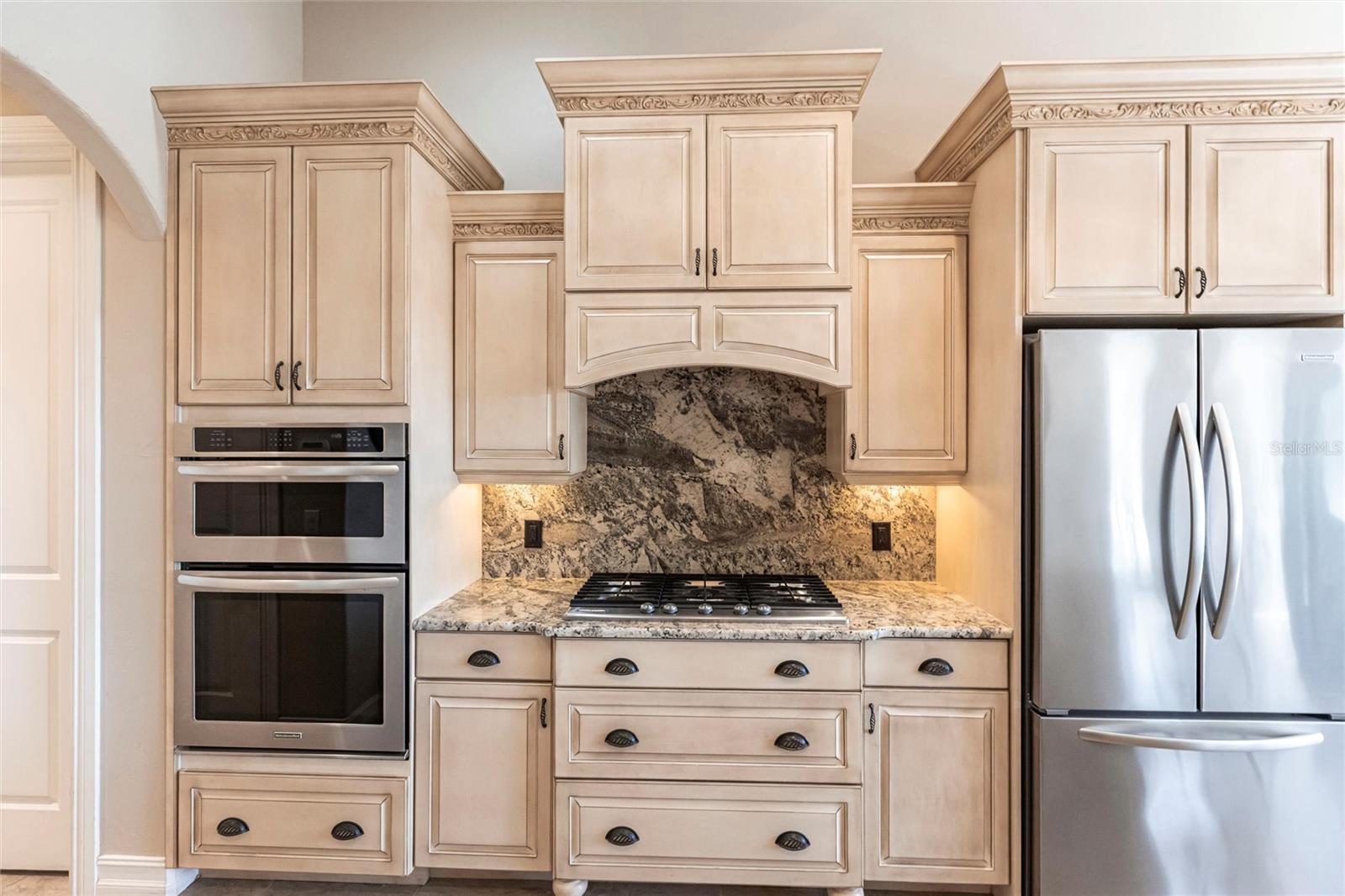 Image 11 of 57 For 24067 Bundy Court