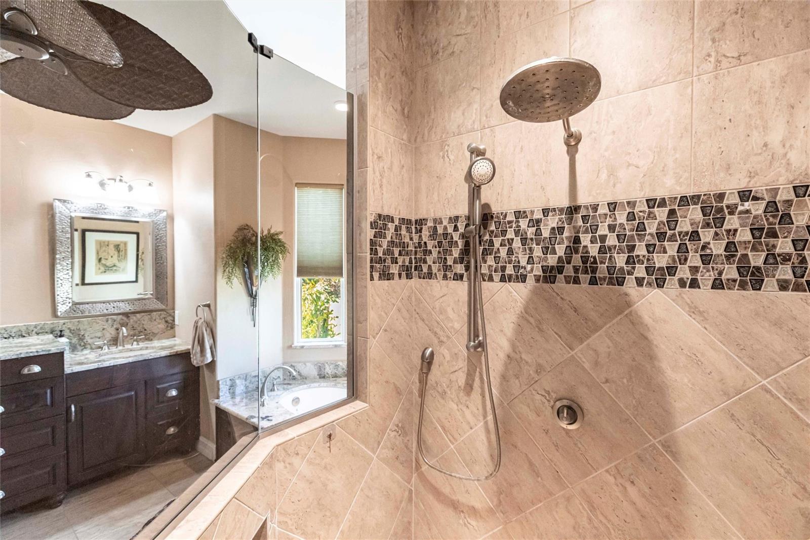 Image 23 of 57 For 24067 Bundy Court