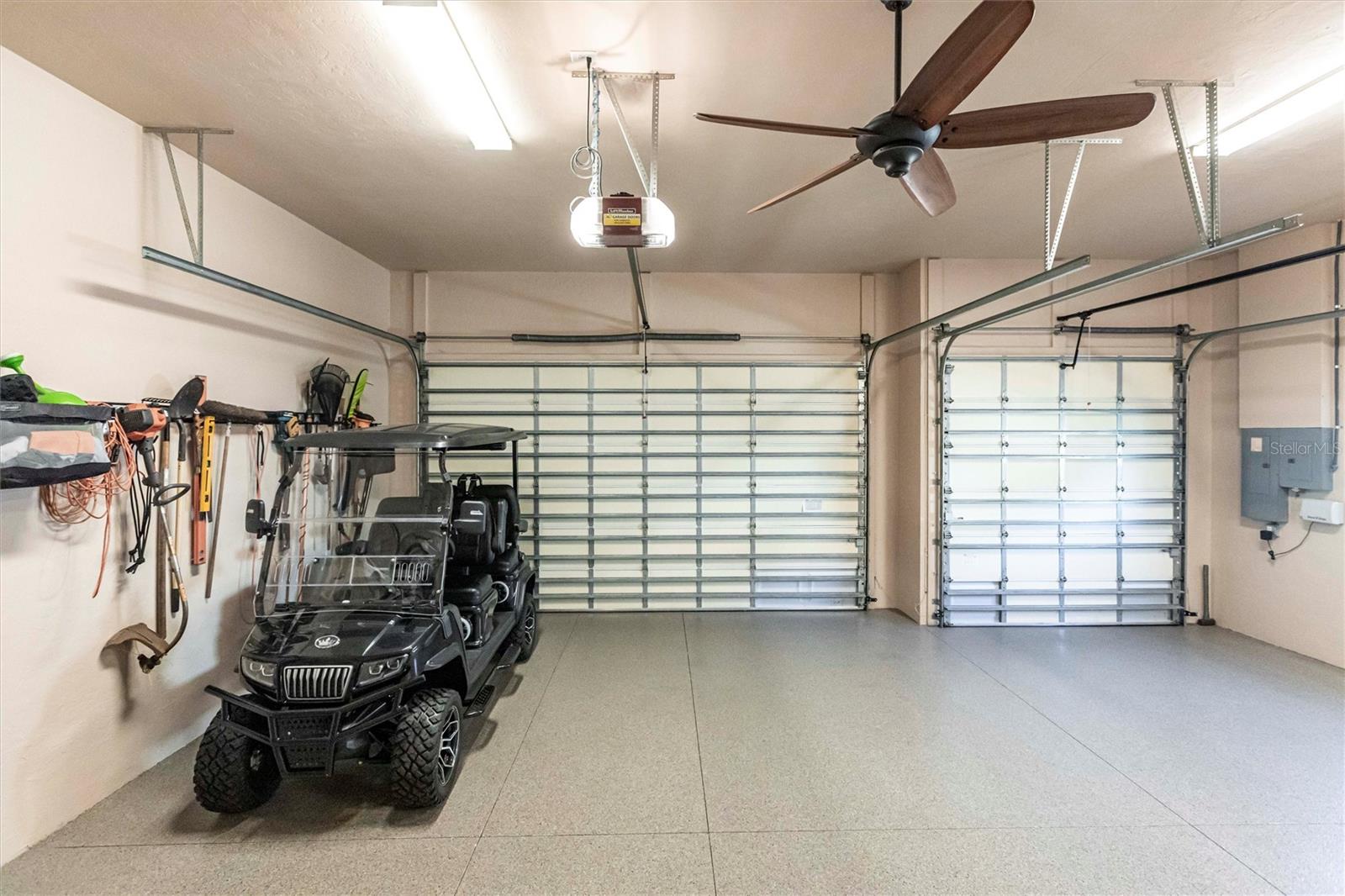 Image 36 of 57 For 24067 Bundy Court