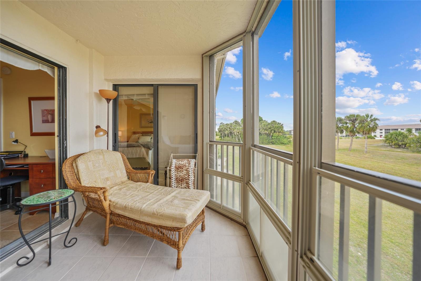 Image 29 of 41 For 175 Kings Highway 226