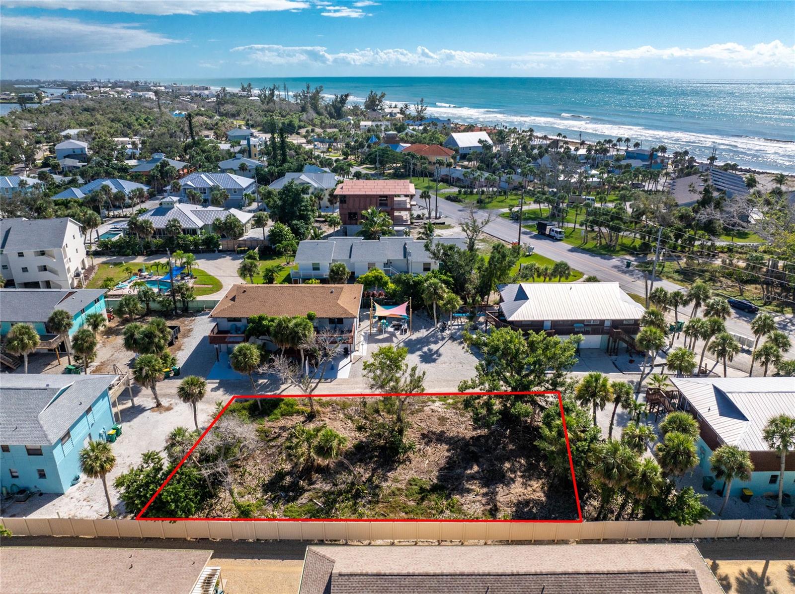 Image 10 of 25 For 5047 Beach Road