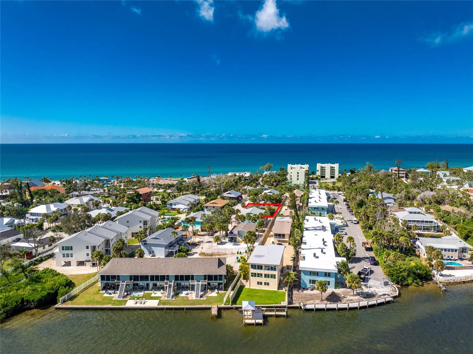 Image 19 of 25 For 5047 Beach Road