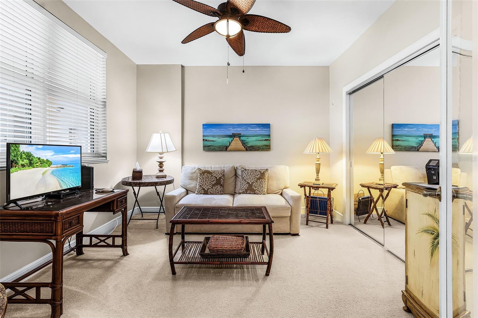 Image 20 of 54 For 3329 Sunset Key Circle 203