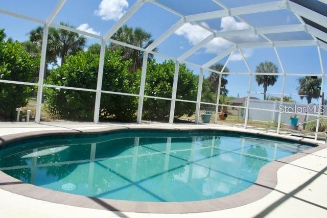 Image 31 of 39 For 7456 Jennifer Drive