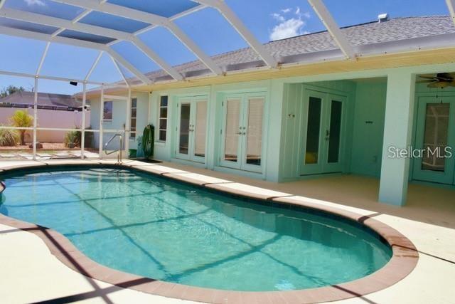 Image 32 of 39 For 7456 Jennifer Drive