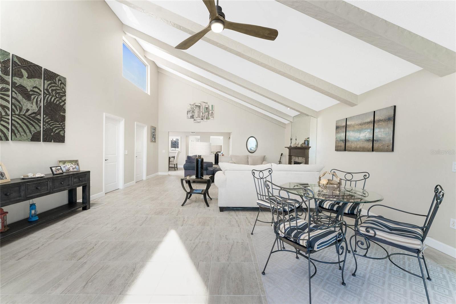 Image 13 of 77 For 25188 Marion Ave  11