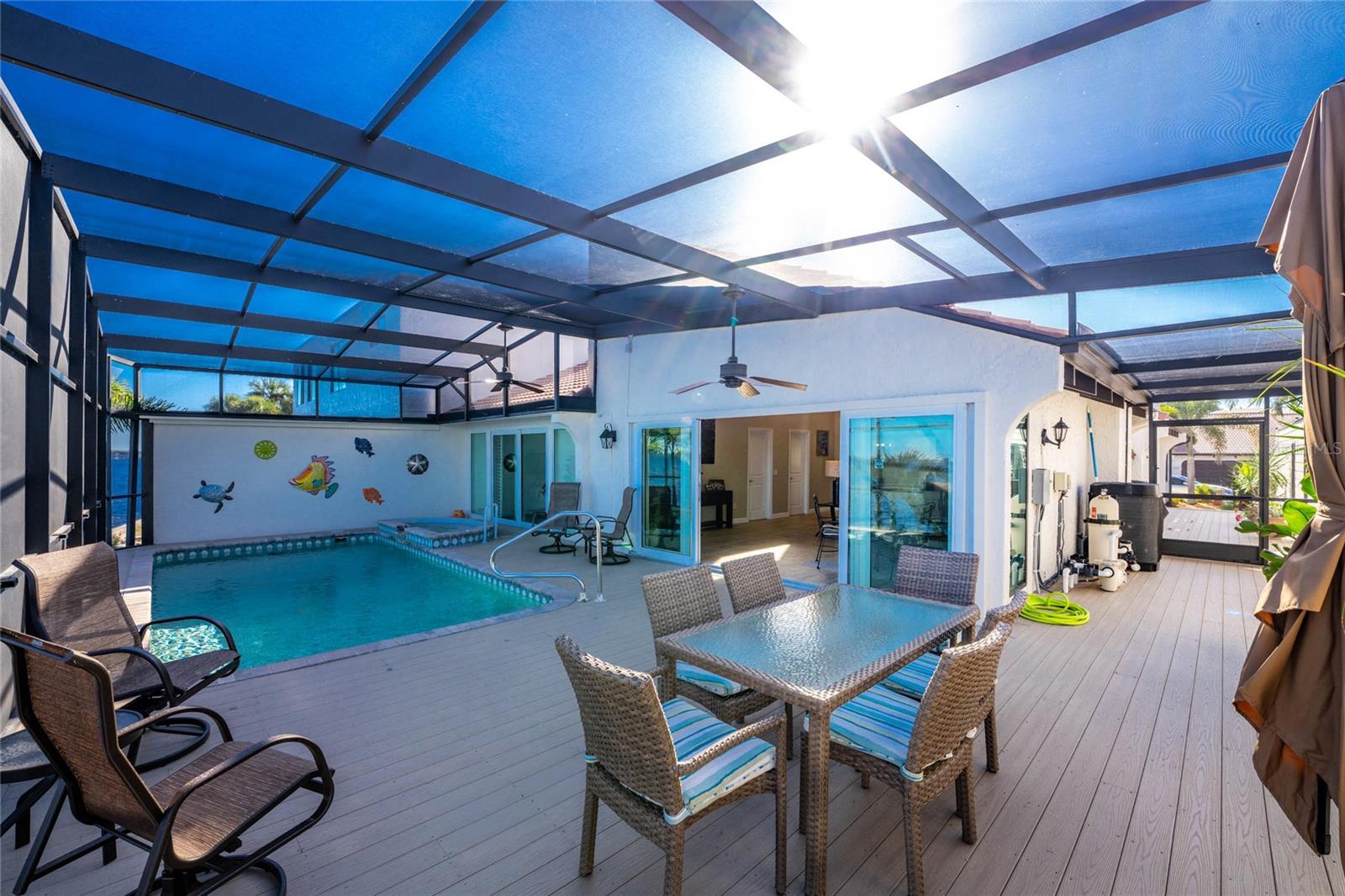 Image 54 of 77 For 25188 Marion Ave  11