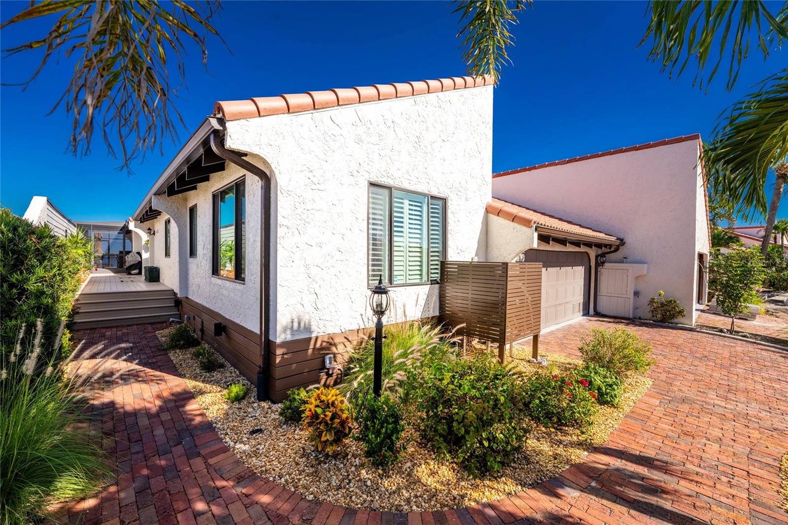 Image 62 of 77 For 25188 Marion Ave  11