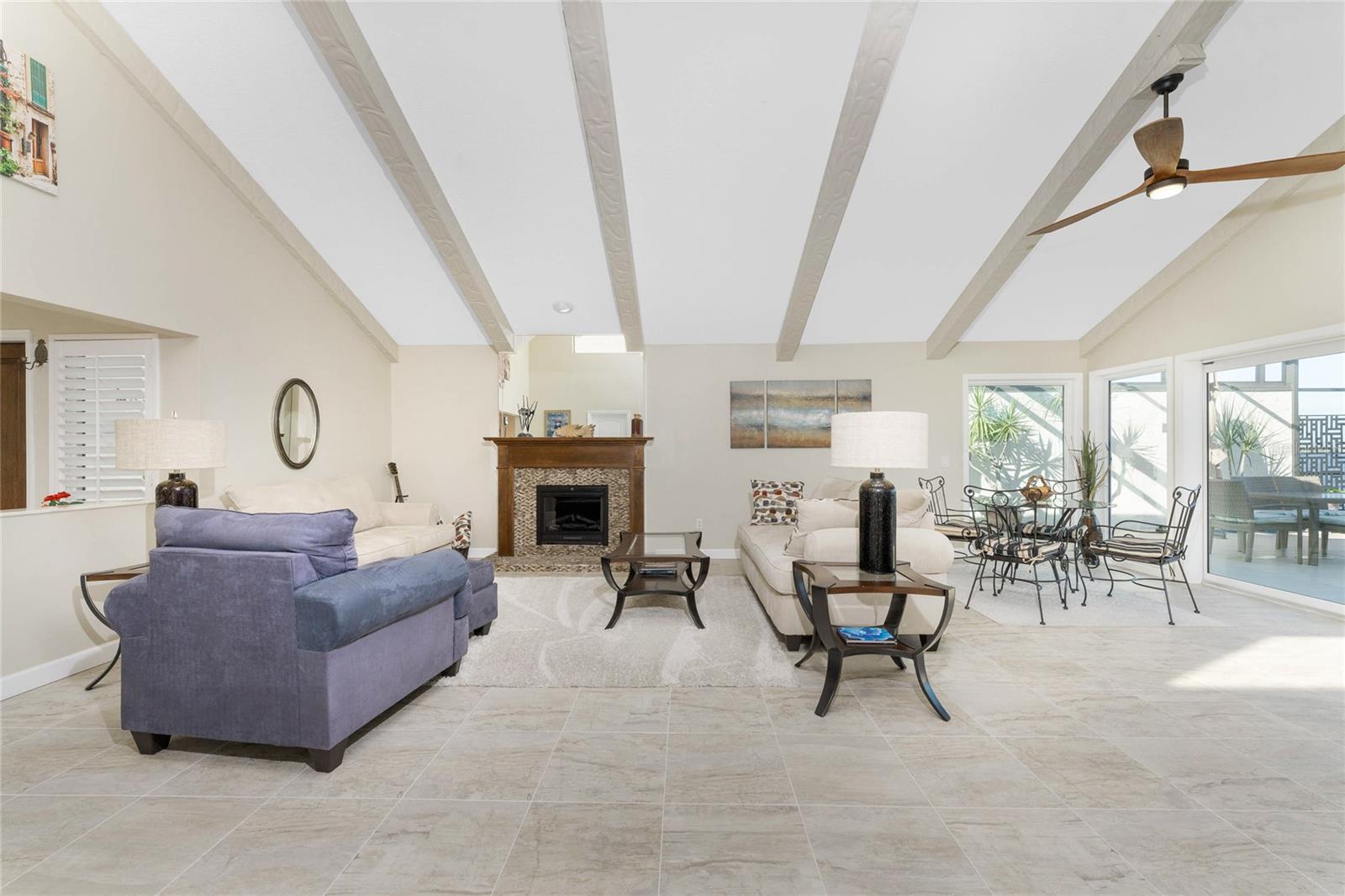 Image 8 of 77 For 25188 Marion Ave  11