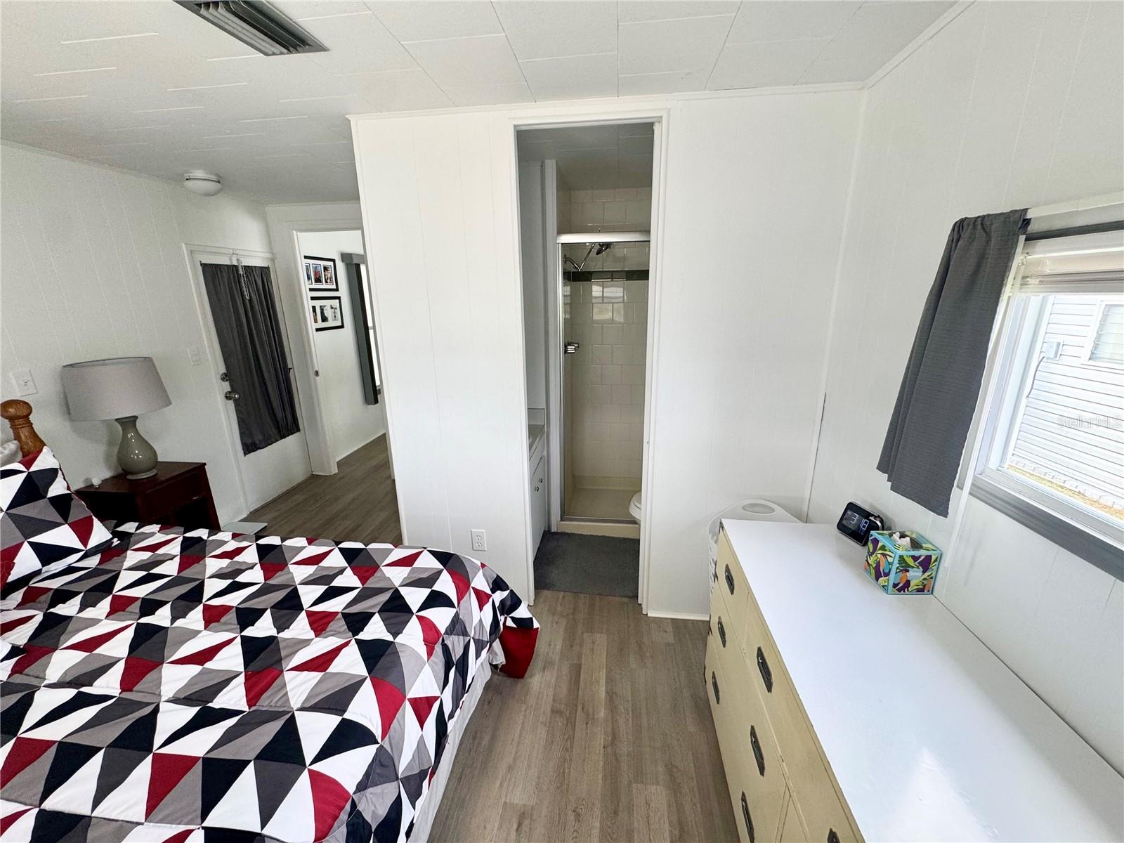 Image 13 of 68 For 5217 Pebble Beach Avenue