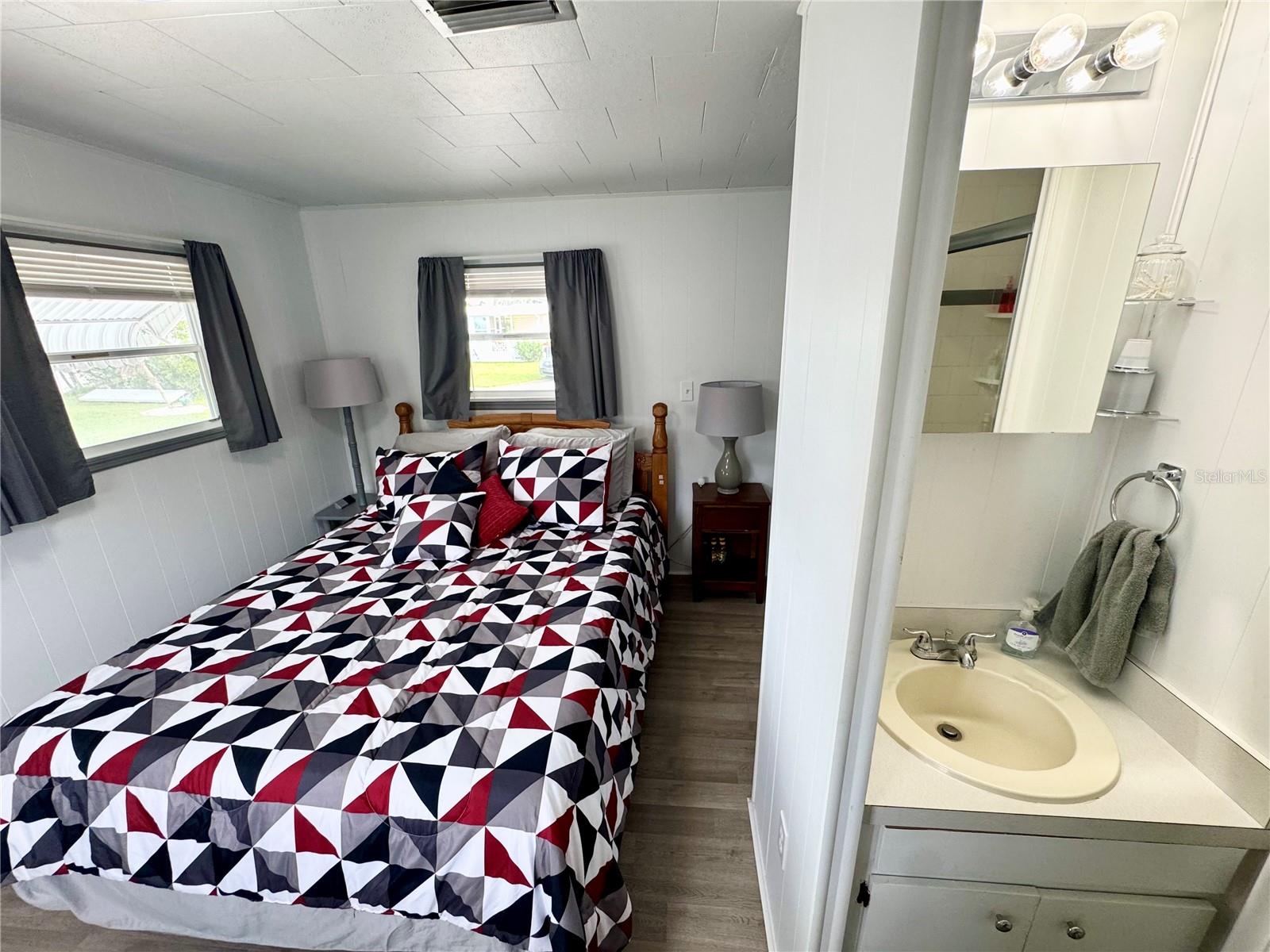 Image 14 of 68 For 5217 Pebble Beach Avenue