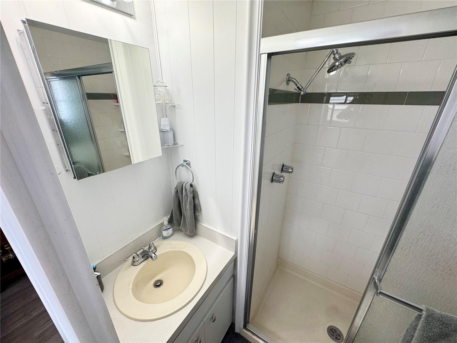 Image 15 of 68 For 5217 Pebble Beach Avenue