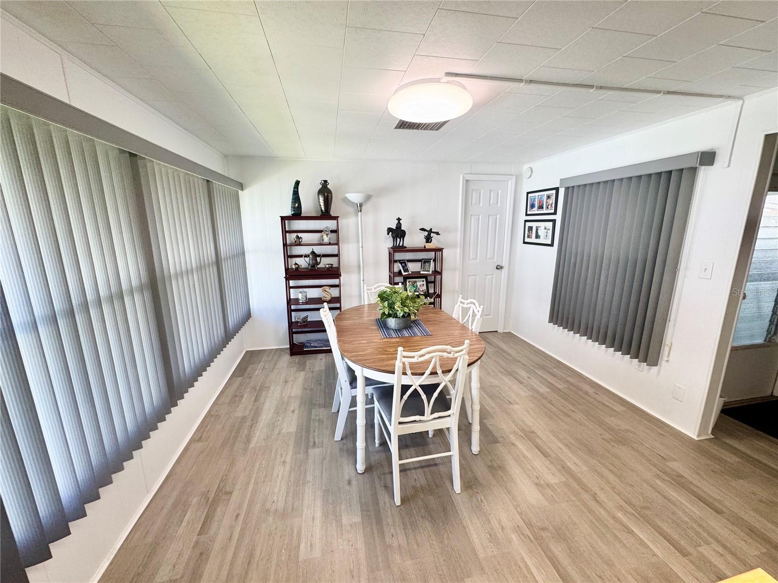 Image 28 of 68 For 5217 Pebble Beach Avenue