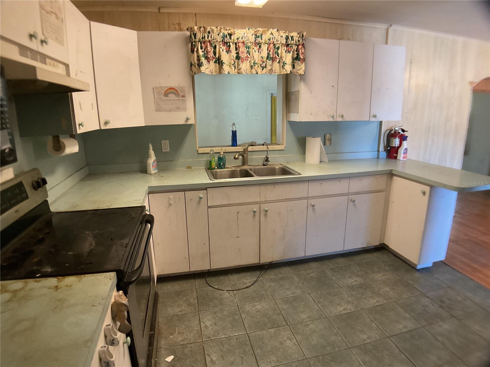 Image 10 of 34 For 1097 Anita Street