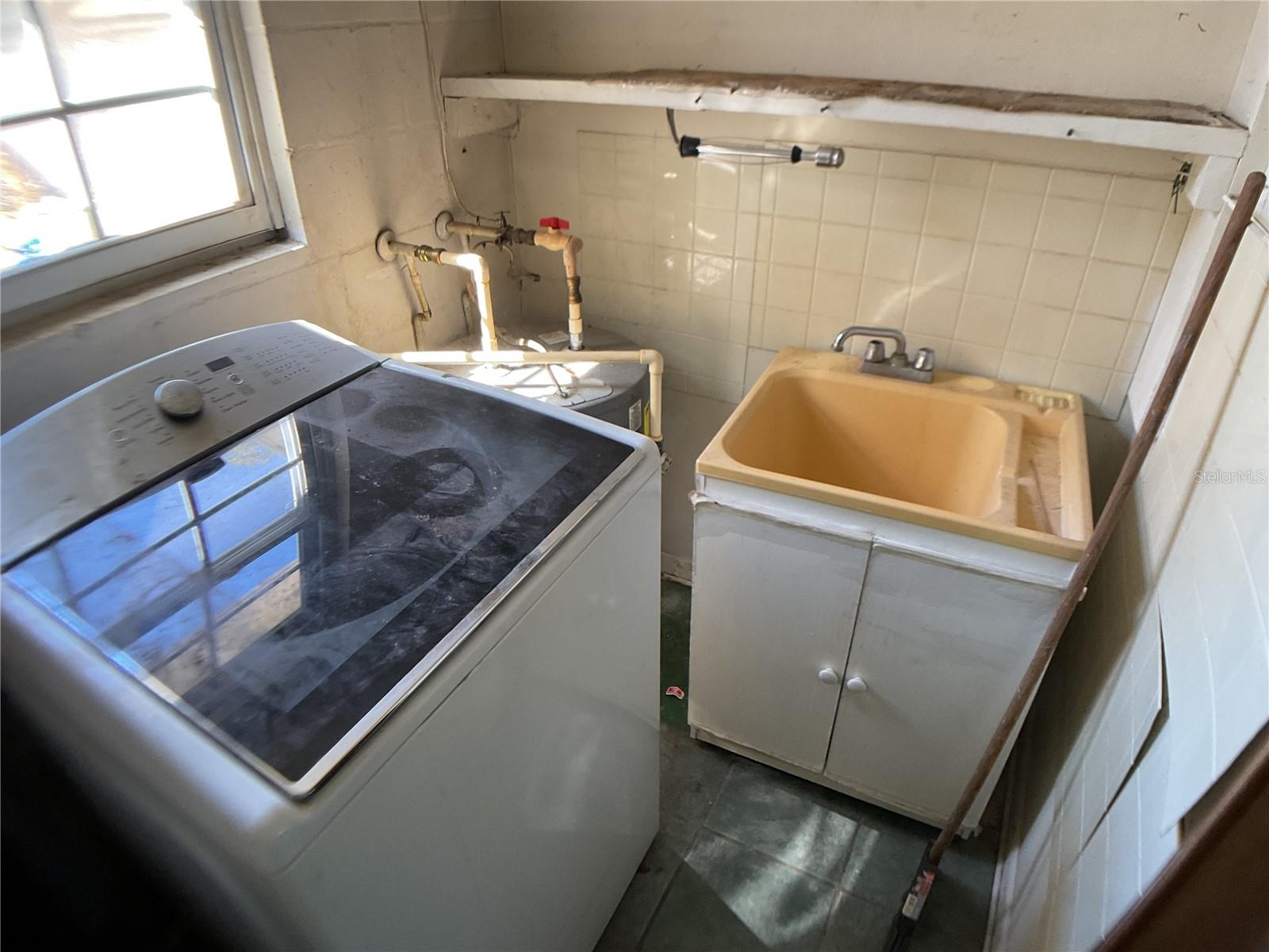 Image 28 of 34 For 1097 Anita Street