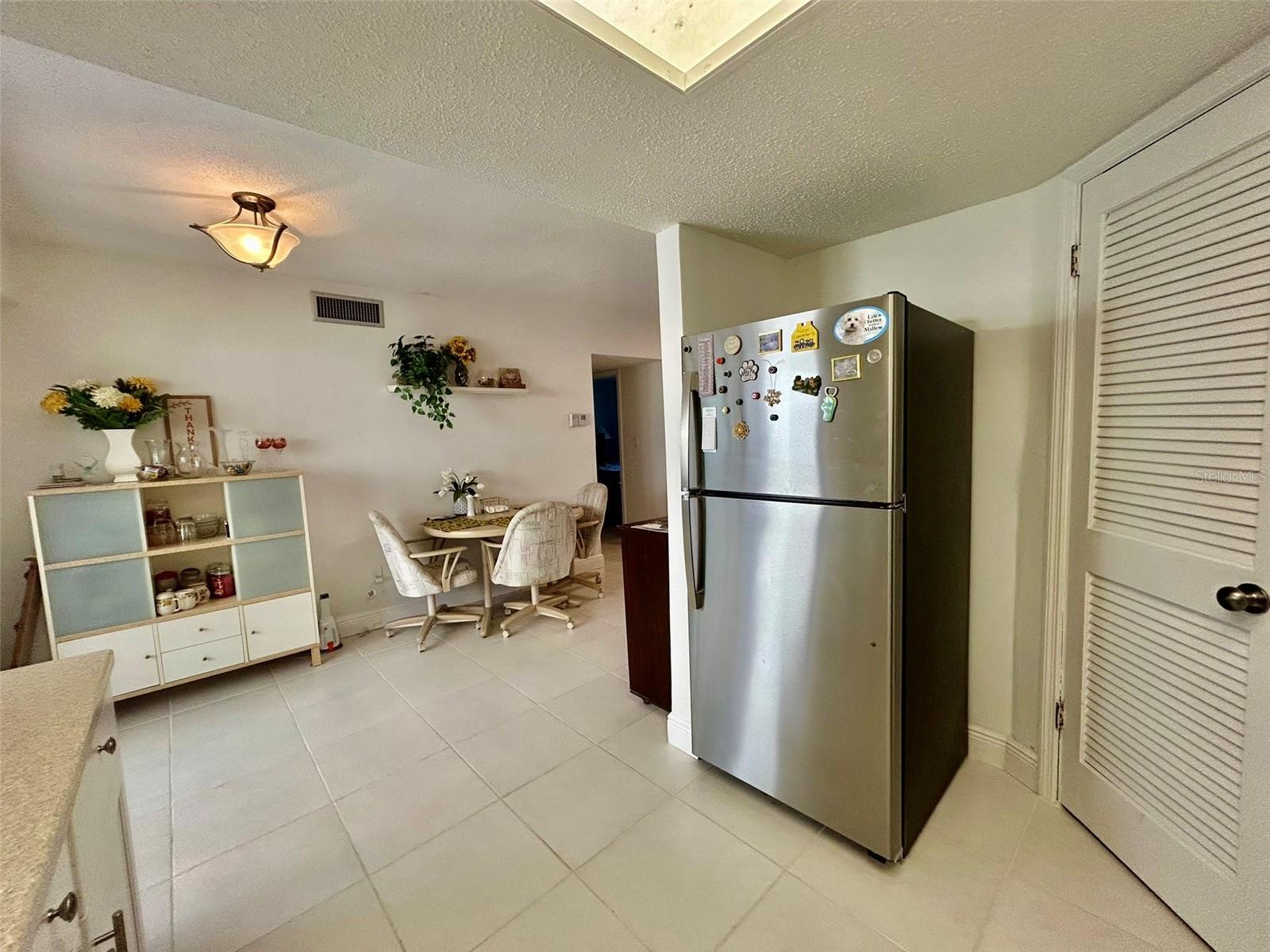 Image 7 of 19 For 4158 Tamiami Trail G2