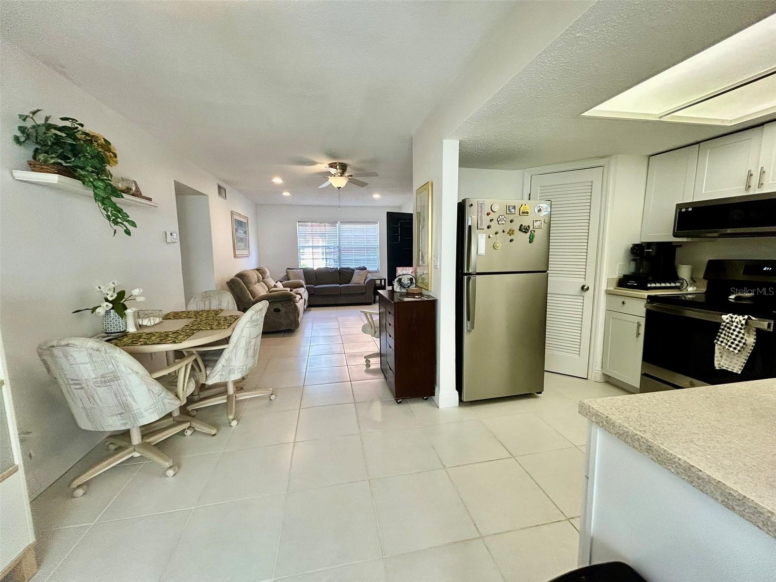 Image 8 of 19 For 4158 Tamiami Trail G2