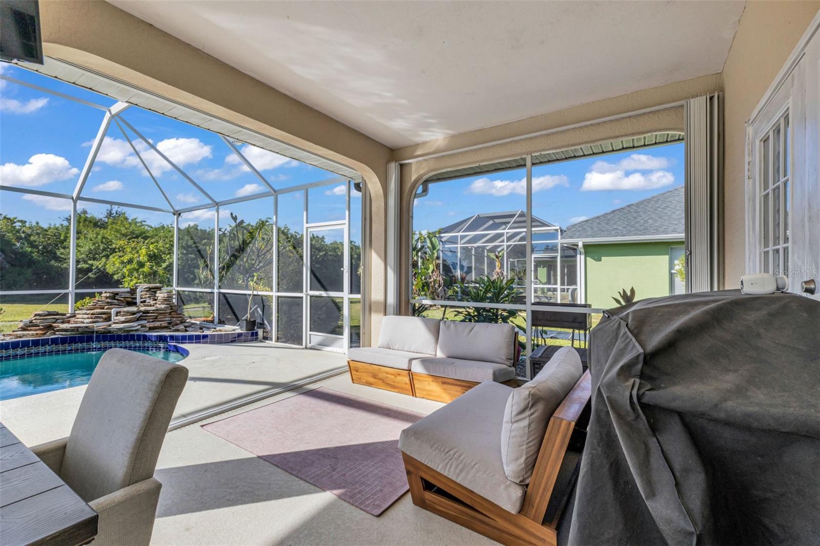 Image 43 of 62 For 13361 Pembroke Circle N