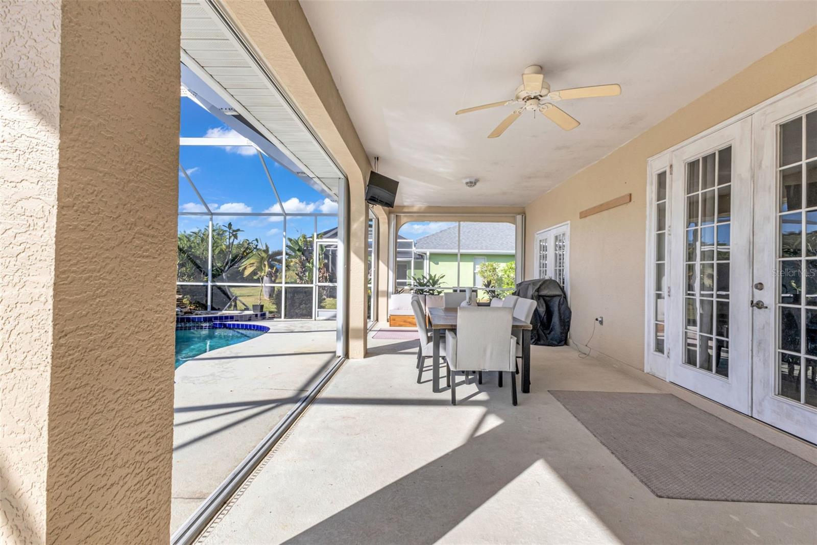 Image 46 of 62 For 13361 Pembroke Circle N