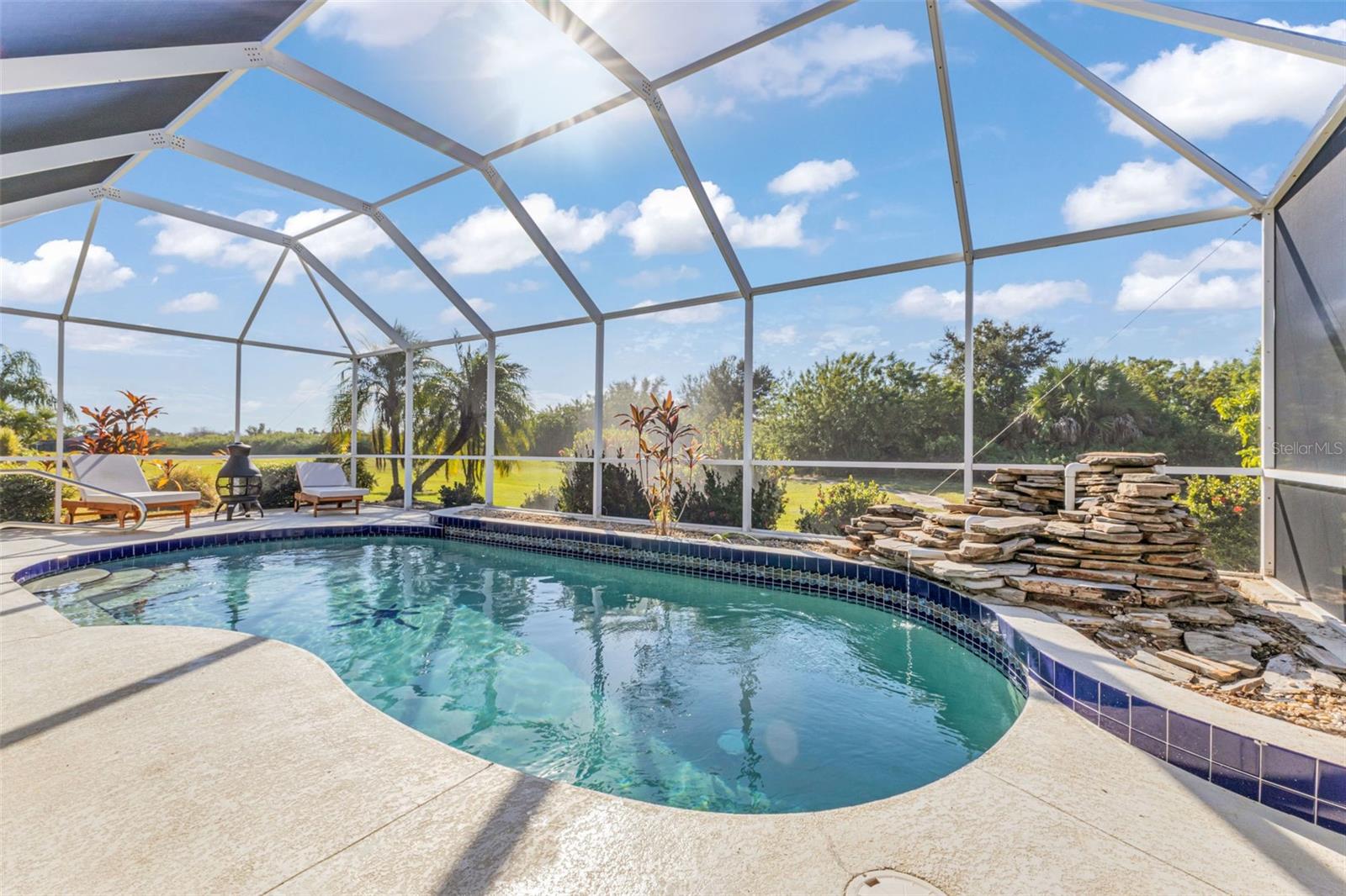 Image 48 of 62 For 13361 Pembroke Circle N