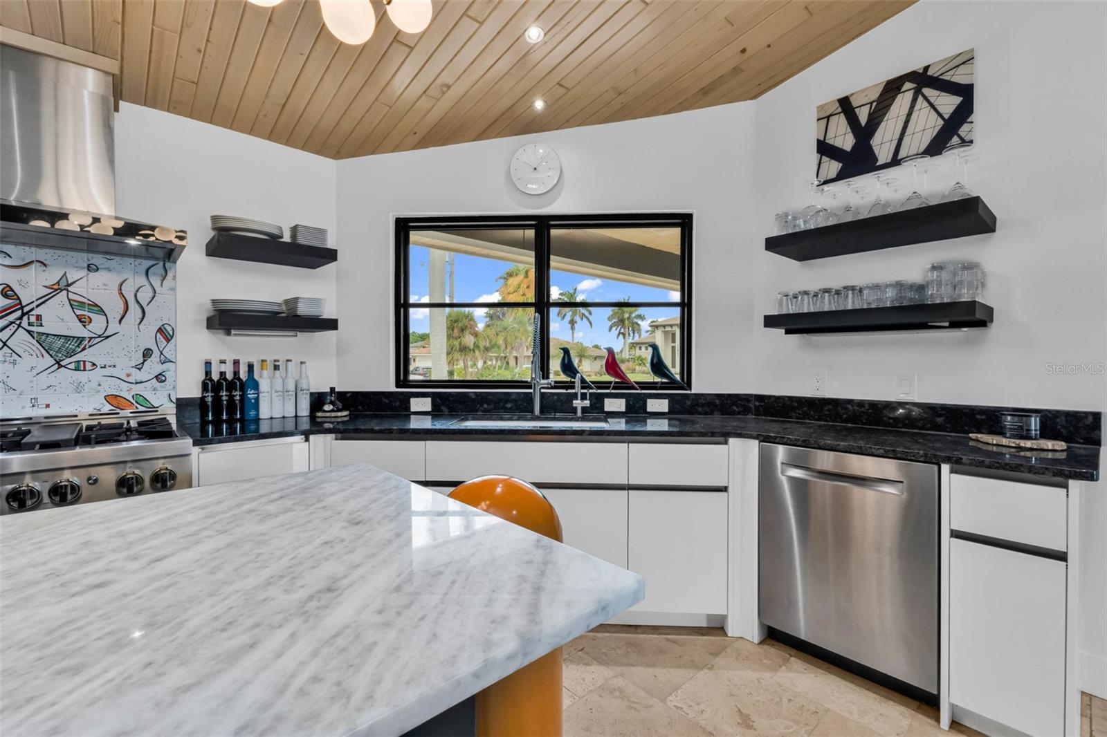 Image 14 of 75 For 810 Napoli Lane