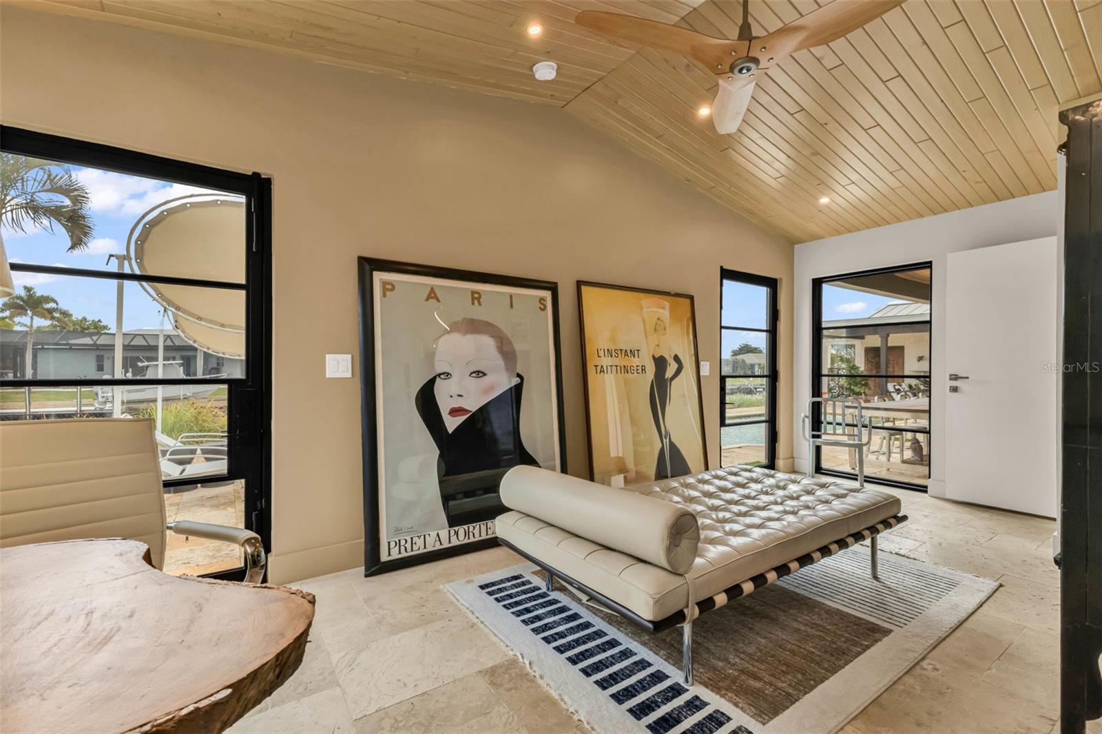 Image 31 of 75 For 810 Napoli Lane